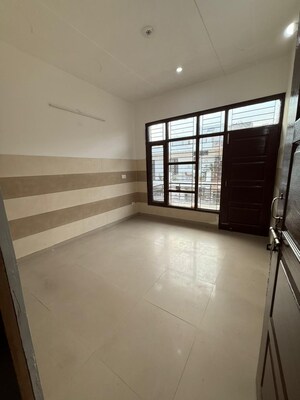 Room in 3 BHK Builder Floor at Dhakoli – for Sale