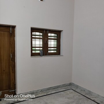 Room in 3 BHK Independent House at Sahastradhara Road – for Rent