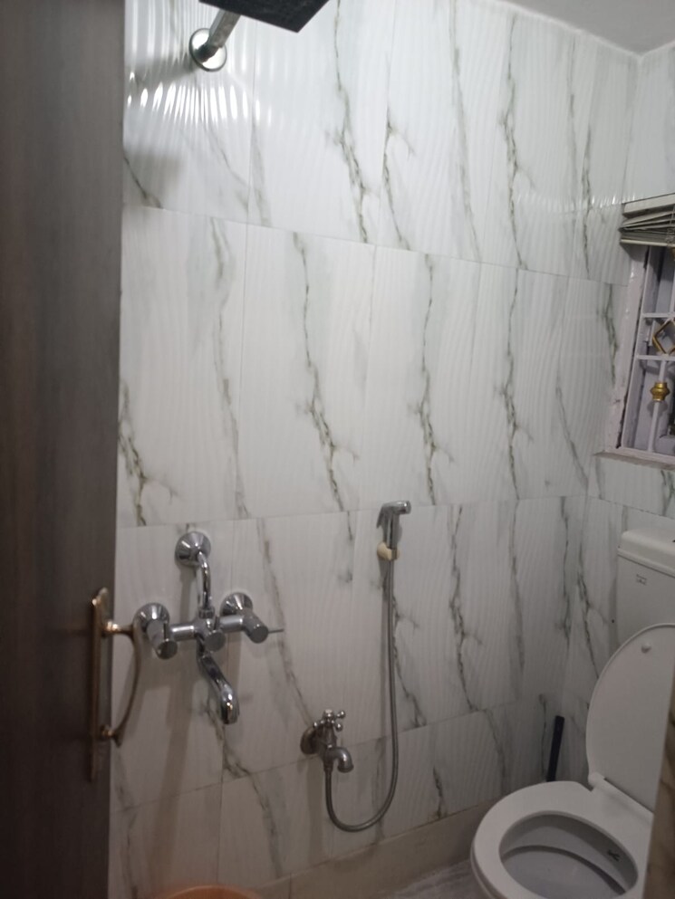 Bathroom, kristi-villa 2 Bedroom 930 Sq.Ft. Apartment In Chinar Park Kolkata 9037335