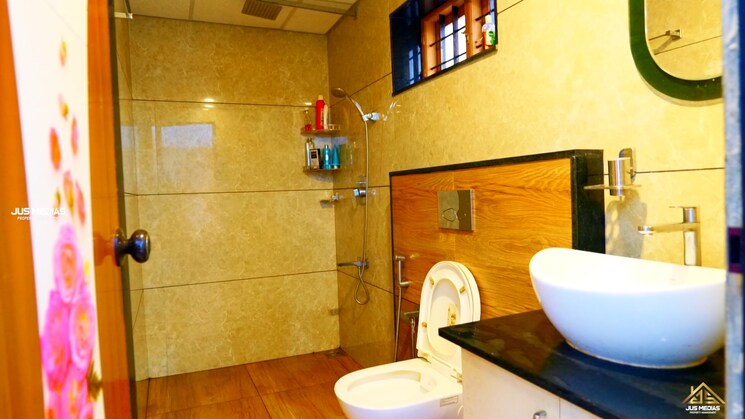 undefined, kaloor 3 Bedroom 2600 Sq.Ft. Villa In Kaloor Kochi 9037308