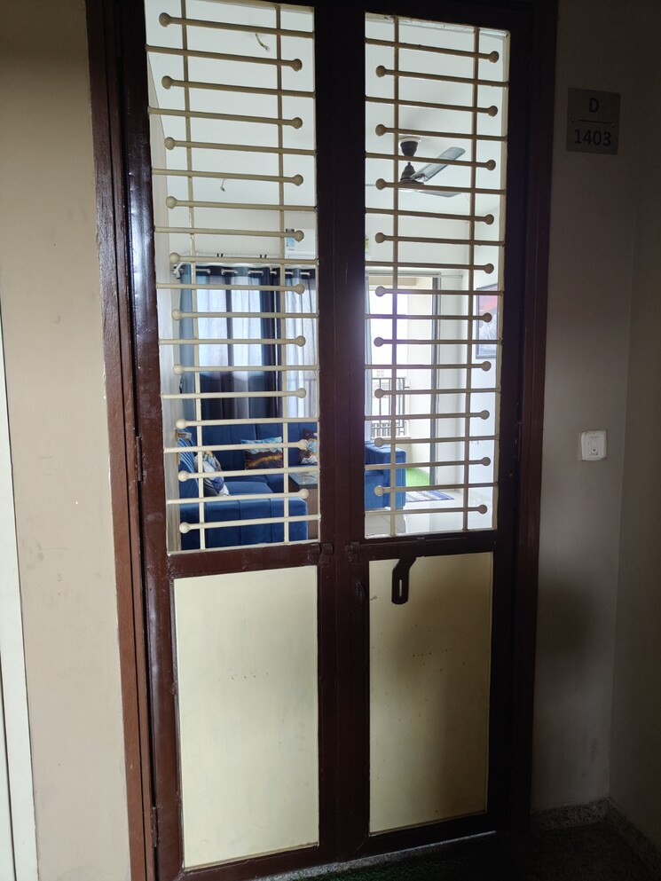 Room, south bopal 2 Bedroom 1170 Sq.Ft. Apartment In South Bopal Ahmedabad 9037362