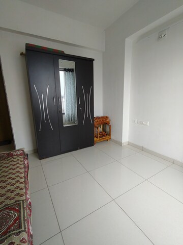 Furnished Amenities in 2 BHK Apartment at South Bopal – for Rent