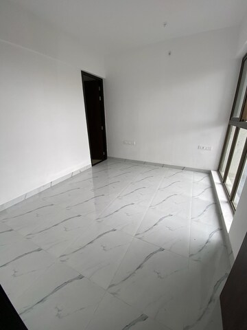 Room in 2 BHK Apartment at Raymond Ten X Habitat, Pokhran Road No Two – for Rent