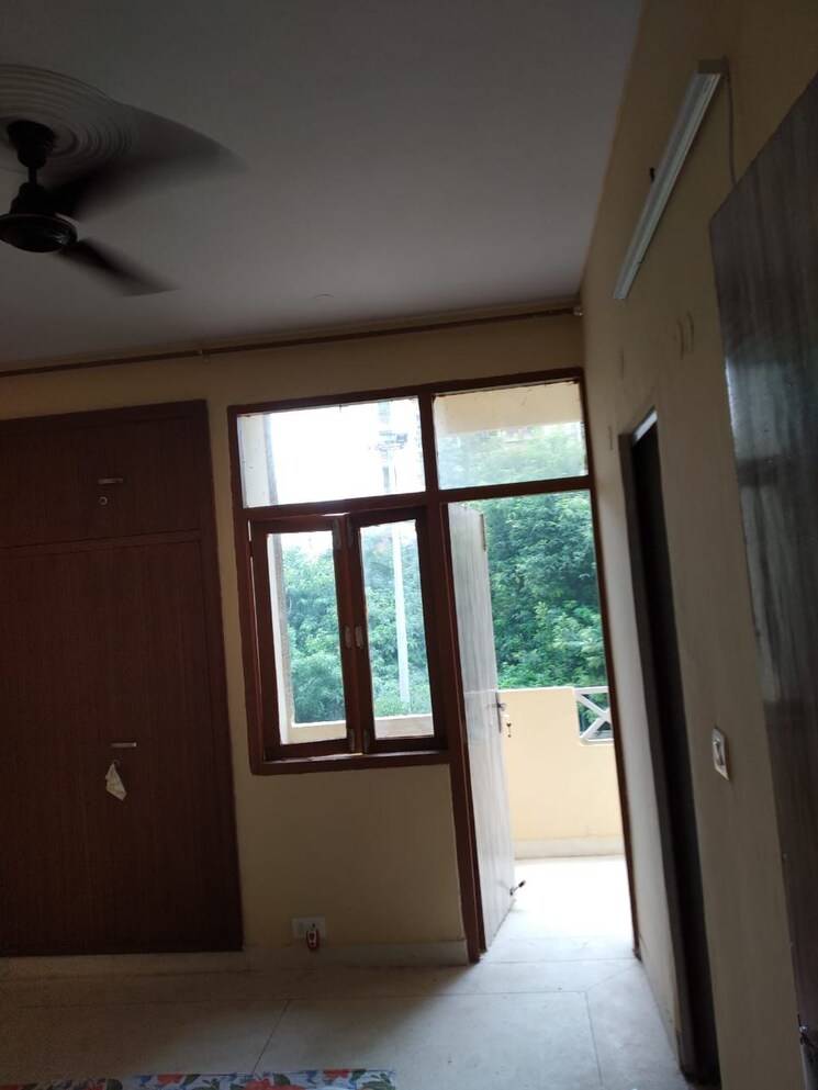 undefined, sector 9 dwarka 2 Bedroom 1250 Sq.Ft. Apartment In Sector 9 Dwarka Delhi 9037390