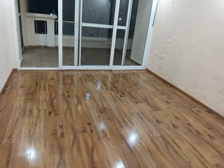 Room, mi-rustle-court 3.5 Bedroom 2350 Sq.Ft. Apartment In Gomti Nagar Lucknow 9037398