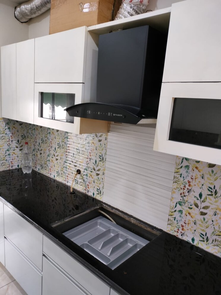 Kitchen, bptp-discovery-park 3 Bedroom 1625 Sq.Ft. Apartment In Sector 80 Faridabad 9037411