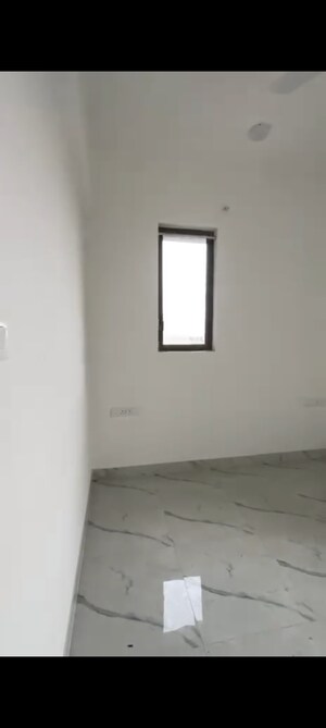 Room in 2 BHK Apartment at Raymond Ten X Habitat, Pokhran Road No Two – for Sale