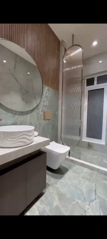 Bathroom in 3 BHK Apartment at Marathon Monte South, Byculla West – for Sale