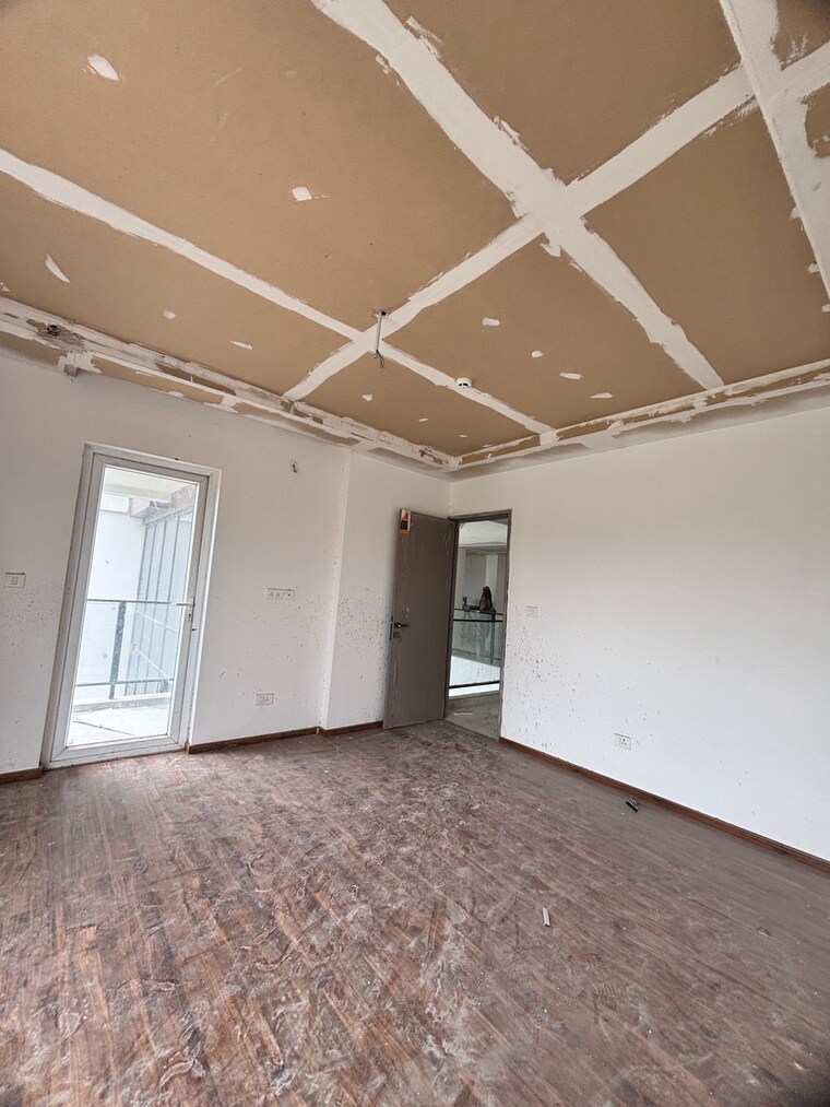 Room, one-oak-atmos 3 Bedroom 2118 Sq.Ft. Apartment In Gomti Nagar Lucknow 9037449