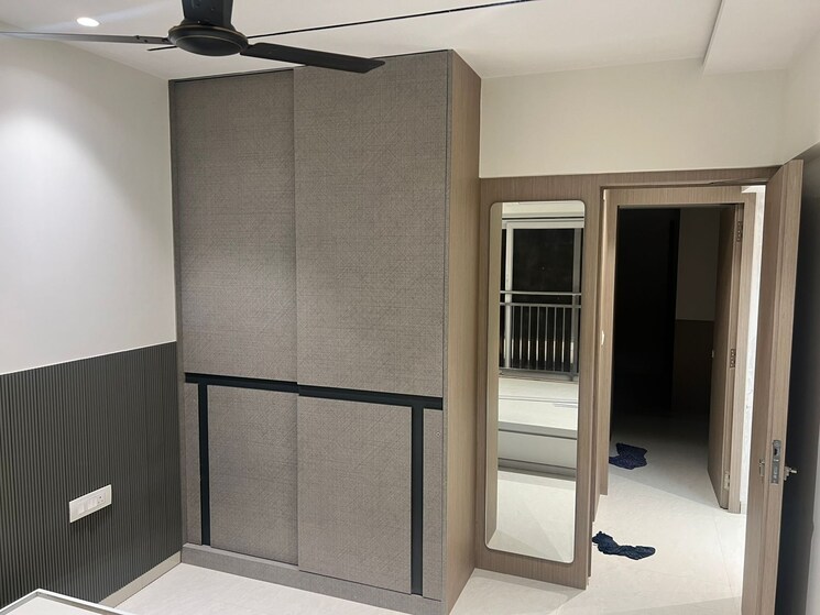 Room, mulund east 2 Bedroom 650 Sq.Ft. Apartment In Mulund East Mumbai 9037473