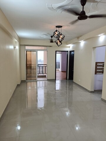 Room in 3 BHK Apartment at Ip Extension – for Rent
