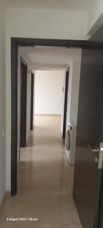  2 BHK Apartment at Hiranandani Atlantis, Powai – for Rent