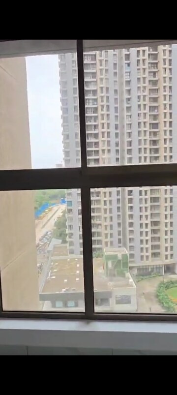 Master Plan in 1 BHK Apartment at Raymond The Address, Pokhran Road No Two – for Rent