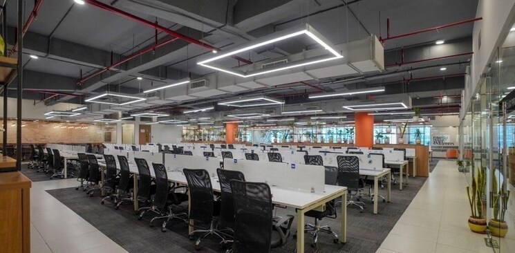 Gym, koregaon park Commercial Office Space 9100 Sq.Ft. In Koregaon Park Pune 9037480