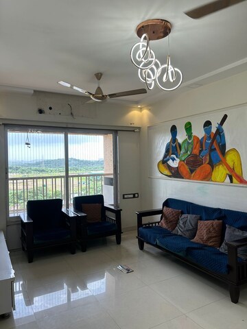 Team Area in 2 BHK Apartment at Raunak Park View, Ghodbunder Road – for Rent