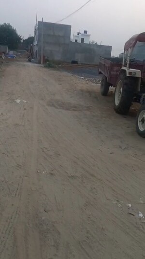  Plot For Sale in Gomti Nagar