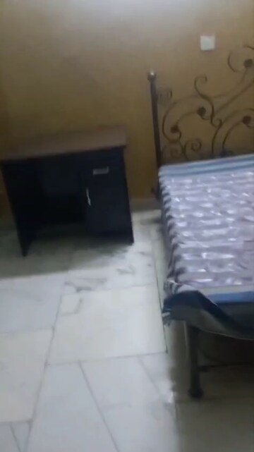Bedroom in 3 BHK Villa at Raja Garden, Sector 19 – for Rent