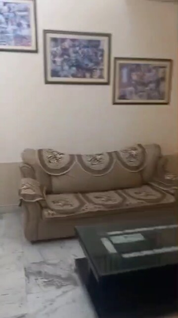 Living Room in 3 BHK Villa at Raja Garden, Sector 19 – for Rent