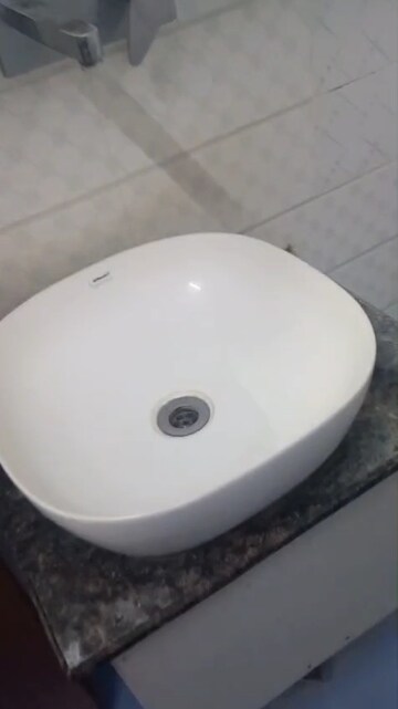 Bathroom in 3 BHK Villa at Raja Garden, Sector 19 – for Rent