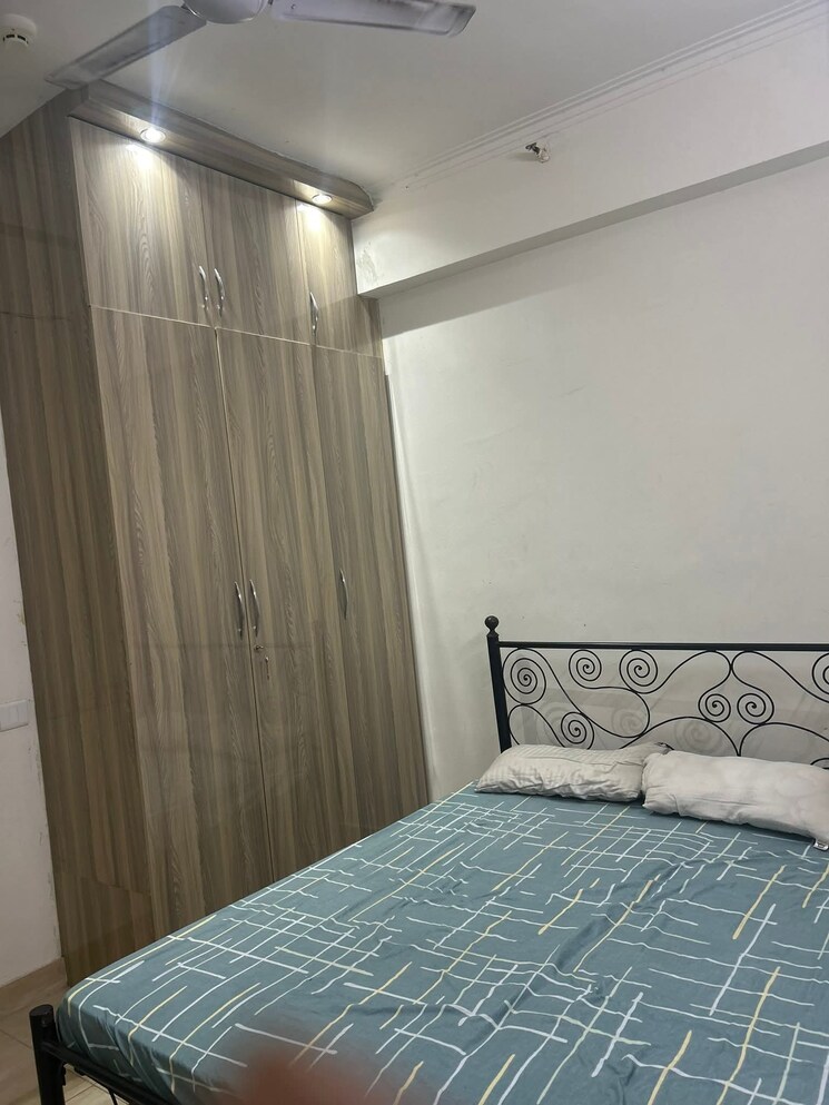 Master Bedroom, ip extension 3 Bedroom 1400 Sq.Ft. Apartment In Ip Extension Delhi 9037551