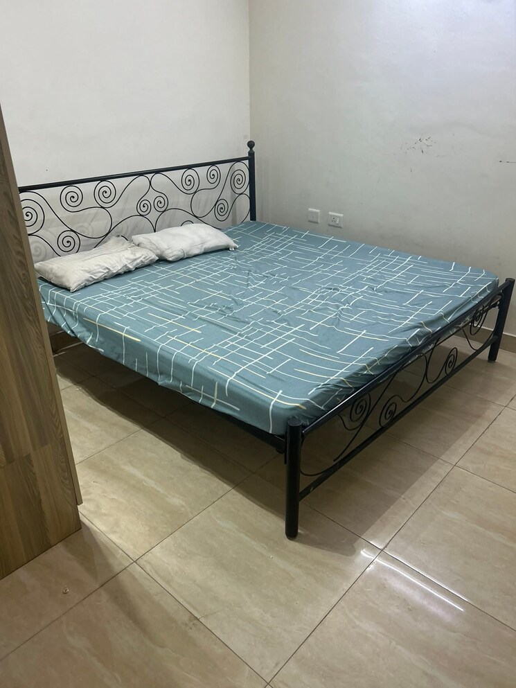 Bedroom, ip extension 3 Bedroom 1400 Sq.Ft. Apartment In Ip Extension Delhi 9037551