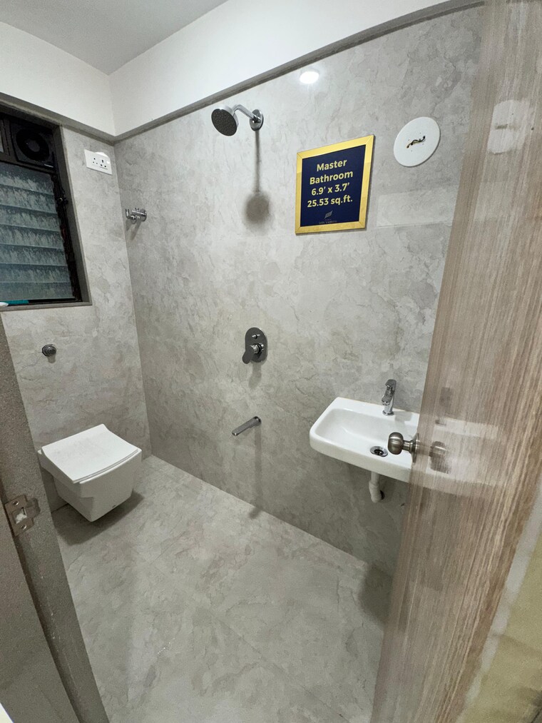 Bathroom, shikara-heights 2 Bedroom 539 Sq.Ft. Apartment In Sion Mumbai 9037562