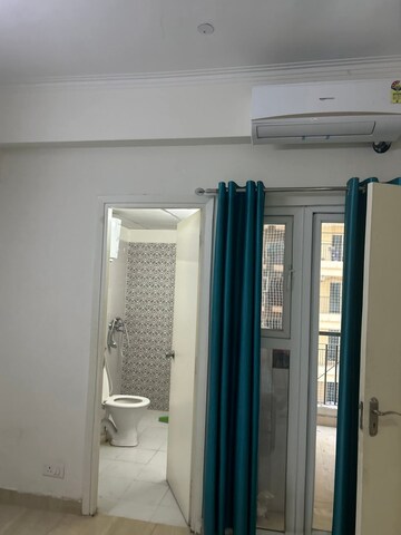 Attached Bathroom in 3 BHK Apartment at Ip Extension – for Rent