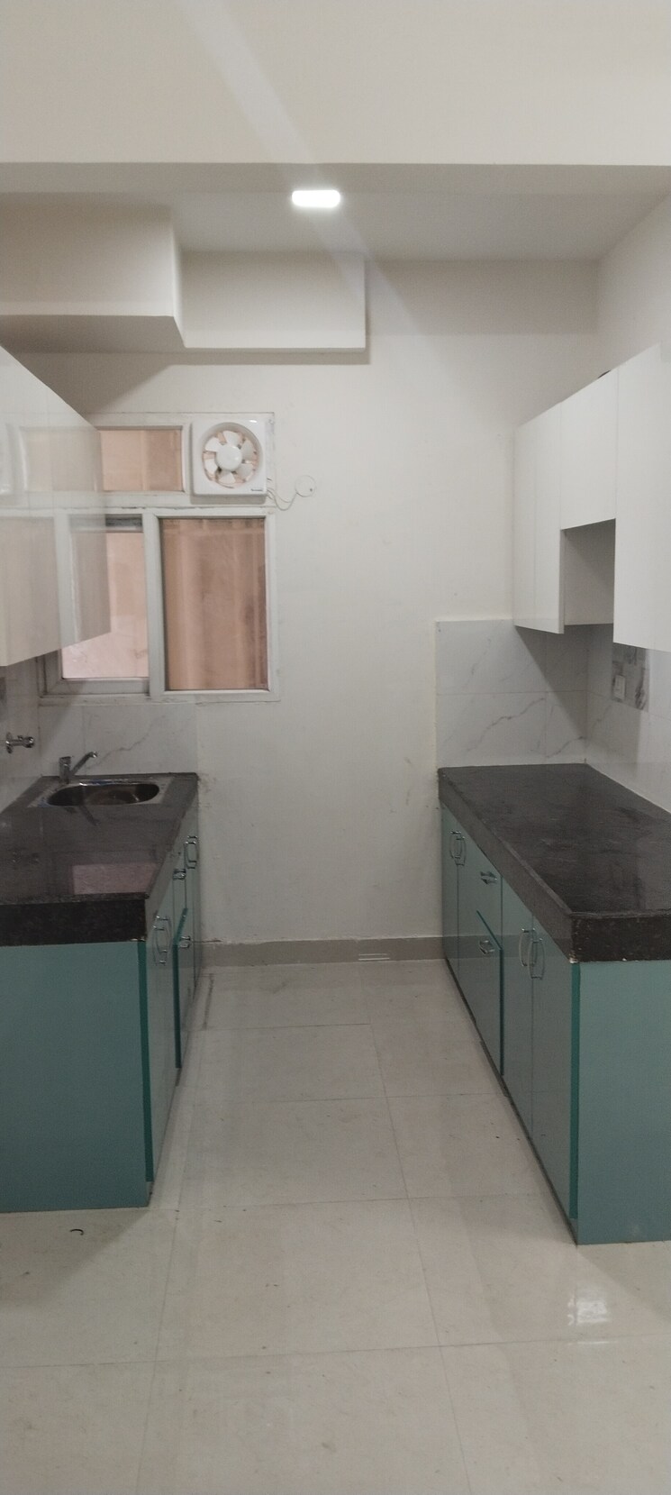 Kitchen, signature-global-orchard-avenue 2 Bedroom 750 Sq.Ft. Apartment In Sector 93 Gurgaon 9037573