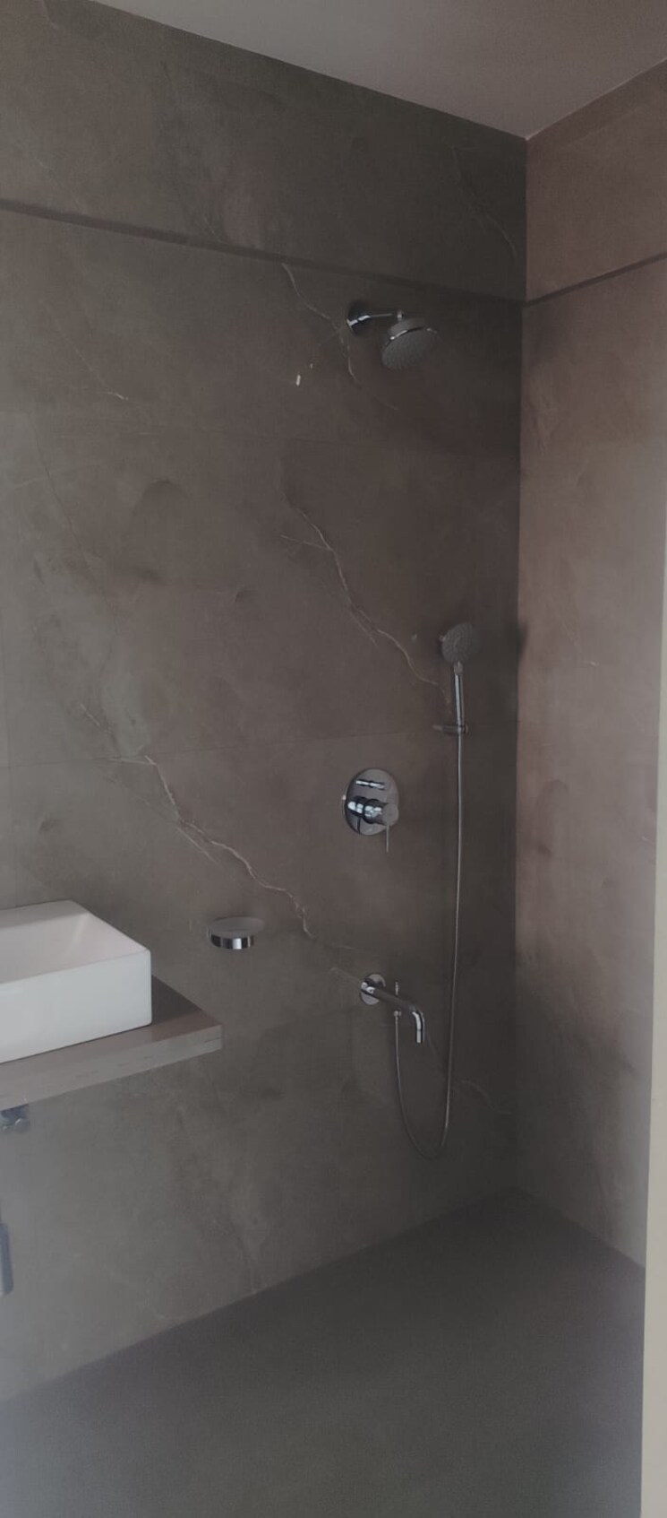 Bathroom, golden-heights-andheri-west 3 Bedroom 1620 Sq.Ft. Apartment In Andheri West Mumbai 9037577