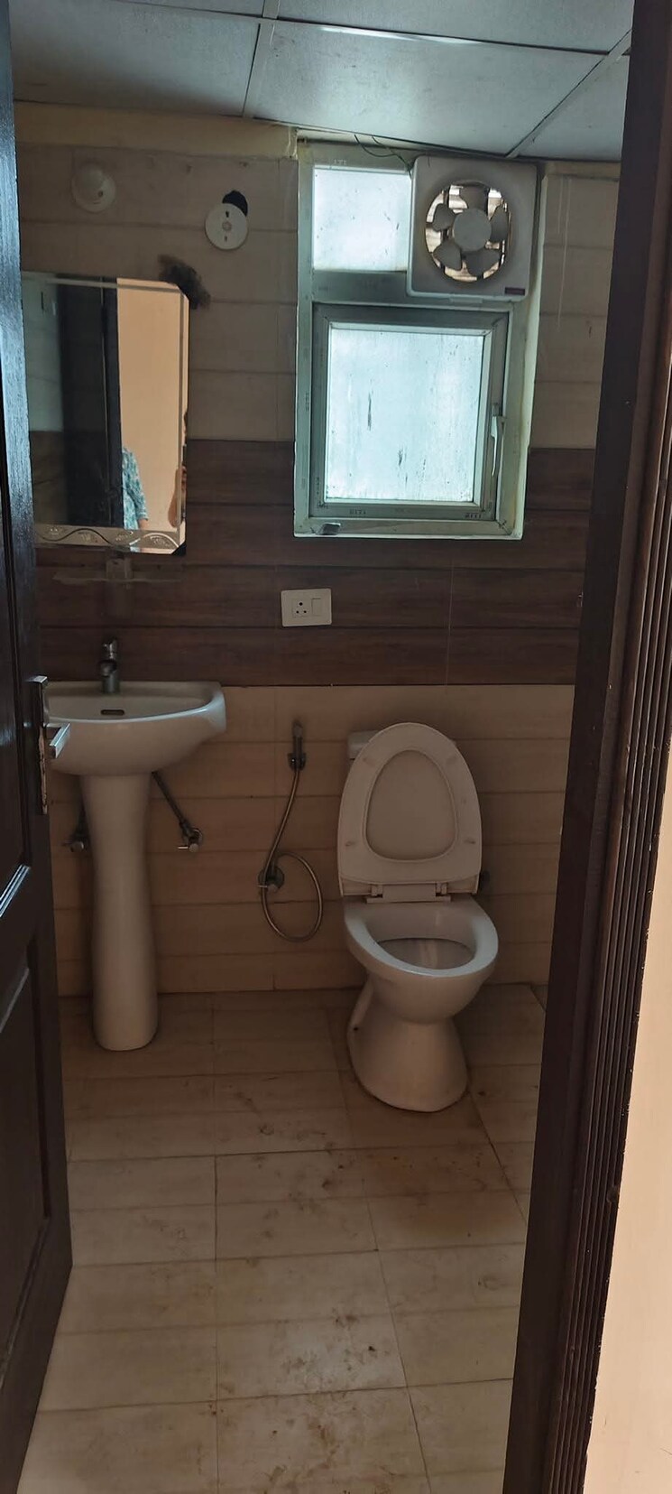 Bathroom, ip extension 2 Bedroom 1000 Sq.Ft. Apartment In Ip Extension Delhi 9037612