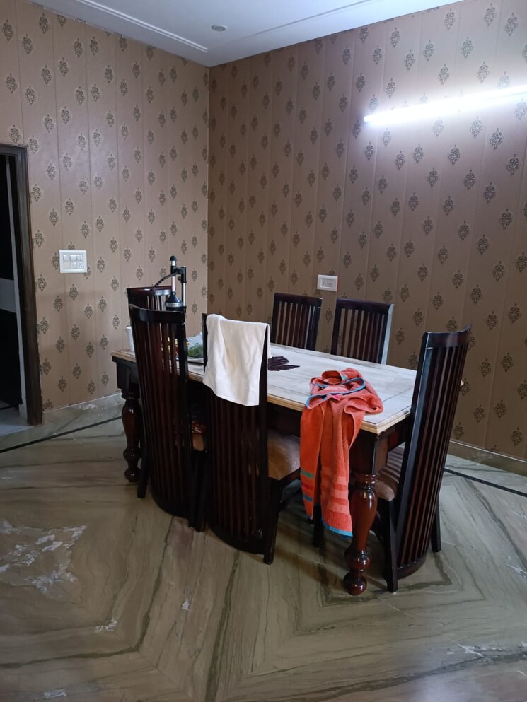 Bedroom, tarang-orchid 3 Bedroom 200 Sq.Yd. Builder Floor In Sector 28 Faridabad 9037637