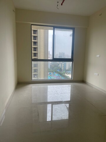 Room in 2 BHK Apartment at Bhoomi Castle, Malad West – for Sale