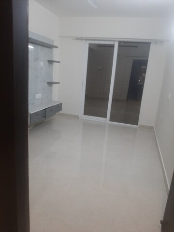 Room in 1 BHK Apartment at Signature Global Golf Greens, Sector 79 – for Rent