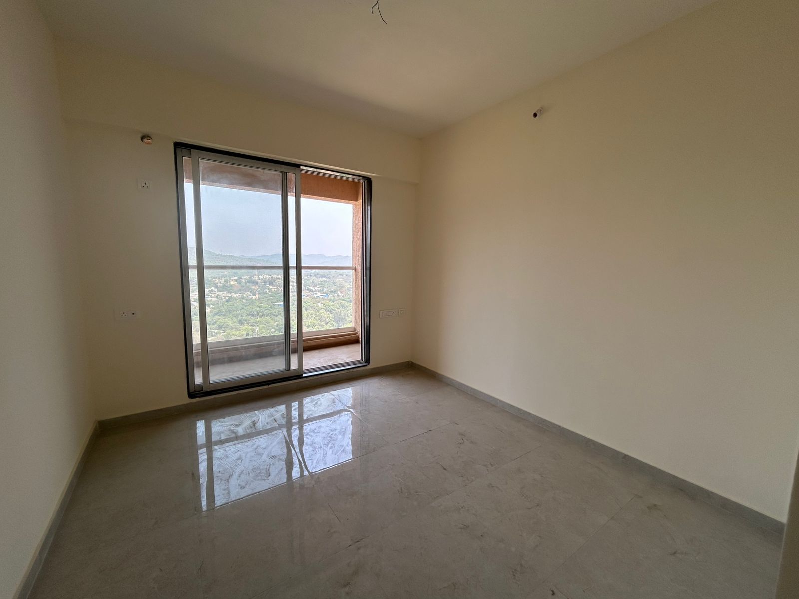 2 BHK + Pooja Room Apartment For Rent in Mahavir Kalpavruksha