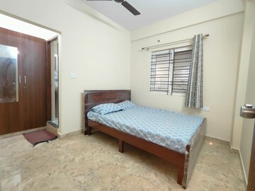 Bedroom in 2 BHK Builder Floor at Harlur – for Rent