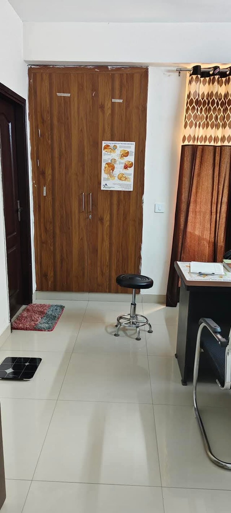 Room, ip extension 2 Bedroom 850 Sq.Ft. Apartment In Ip Extension Delhi 9037679