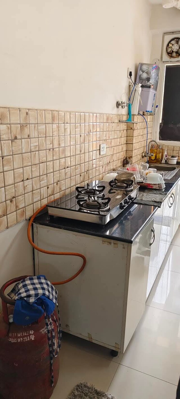 Kitchen, ip extension 2 Bedroom 850 Sq.Ft. Apartment In Ip Extension Delhi 9037679