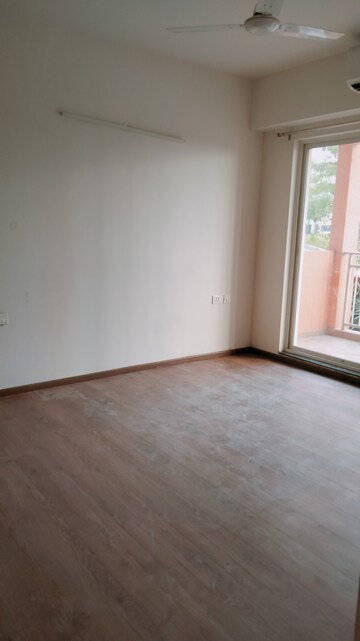 Room in 2 BHK Apartment at Shapoorji Pallonji Joyville Gurgaon, Sector 102 – for Rent