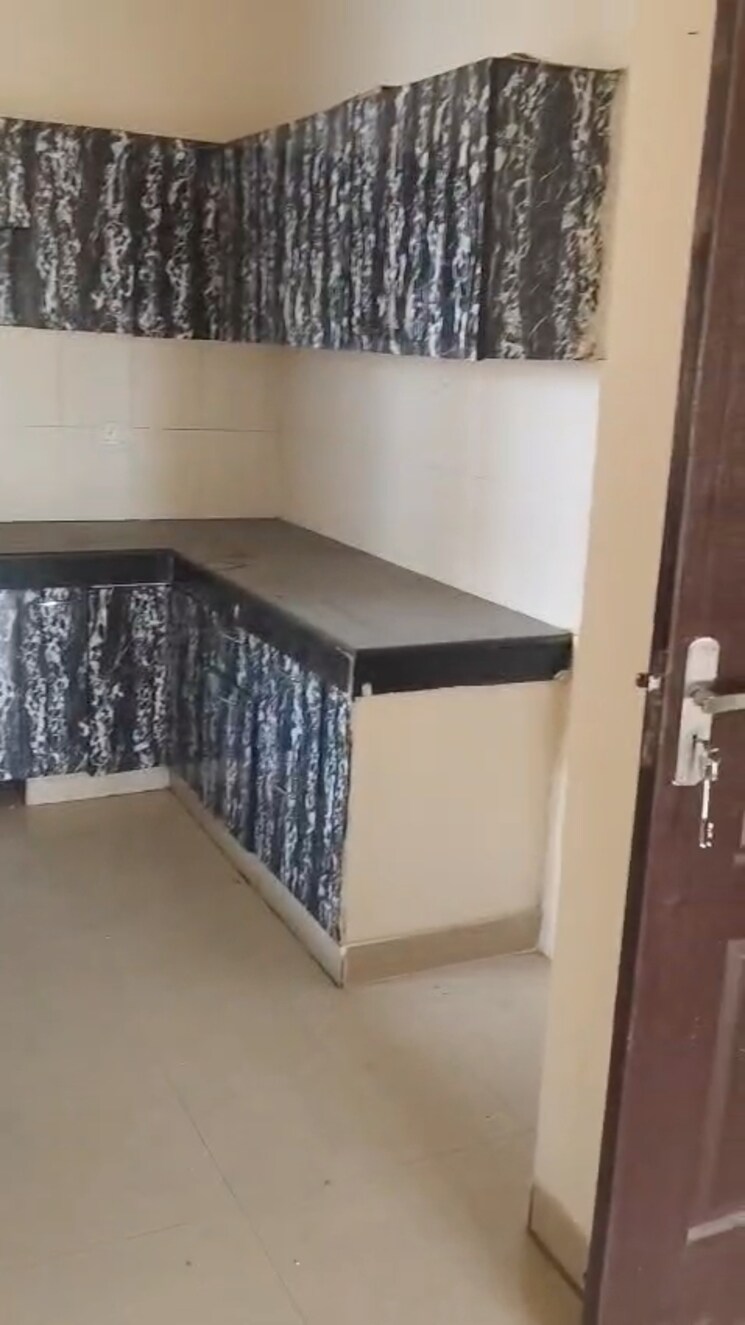 Kitchen, piyush-heights 3 Bedroom 1576 Sq.Ft. Apartment In Sector 89 Faridabad 9037709