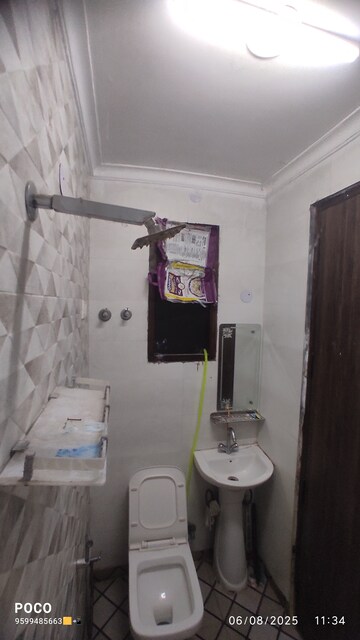 Kitchen in 1 BHK Builder Floor at Mehrauli Gurgaon Road – for Rent