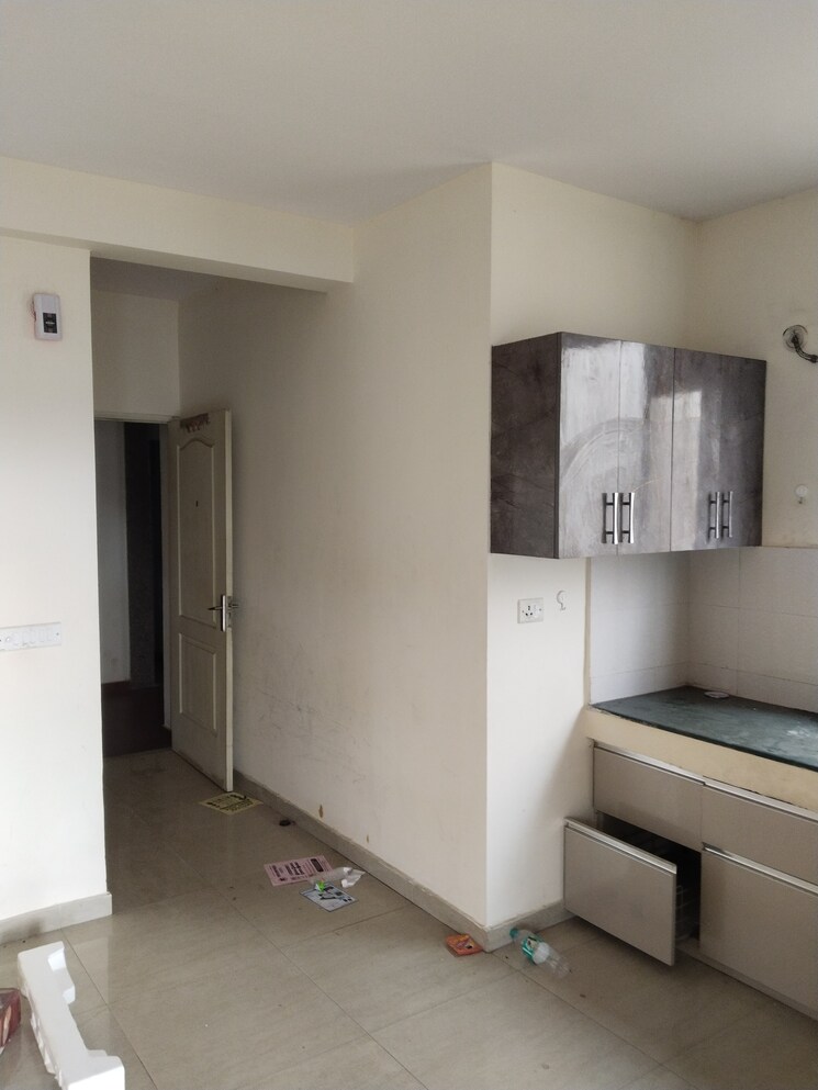 Room, pyramid-urban-homes-2 2 Bedroom 603 Sq.Ft. Apartment In Sector 86 Gurgaon 9037728