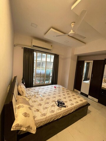 Bedroom in 2 BHK Apartment at Amrut Apartment	Matunga East, Matunga East – for Rent