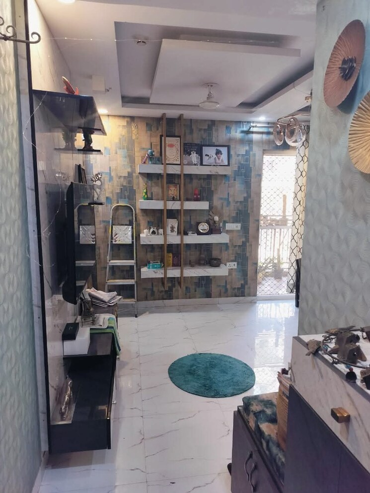 Living Room, ip extension 3 Bedroom 1600 Sq.Ft. Apartment In Ip Extension Delhi 9037777