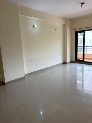 3 BHK Apartment For Rent in RPS Savana, Sector 88