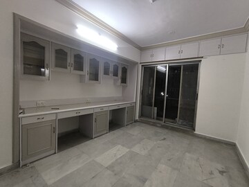 Parking in 1.5 BHK Apartment at Sri Ram Park CHS, Kharghar – for Sale