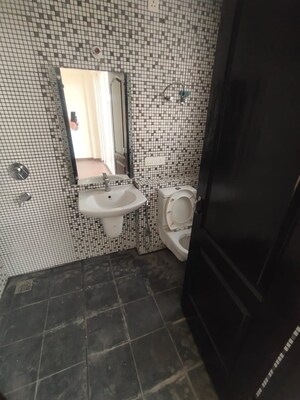 Bathroom in 3 BHK Apartment at Omaxe The Resort, South Mullanpur – for Sale