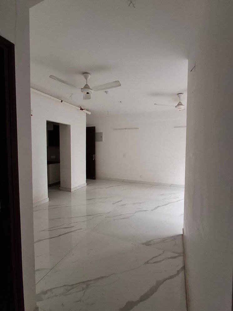 undefined, ip extension 3 Bedroom 1250 Sq.Ft. Apartment In Ip Extension Delhi 9037837