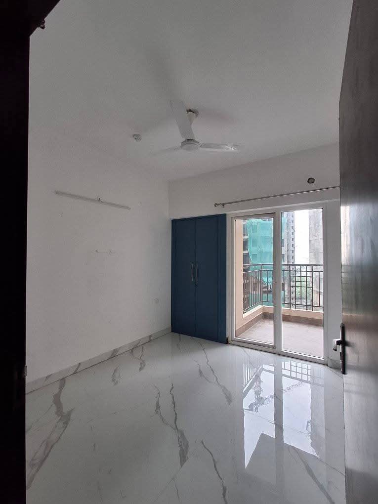 3 BHK + Pooja Room Apartment For Rent in Neelkanth Apartment
