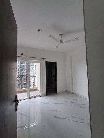 Room in 3 BHK Apartment at Ip Extension – for Rent