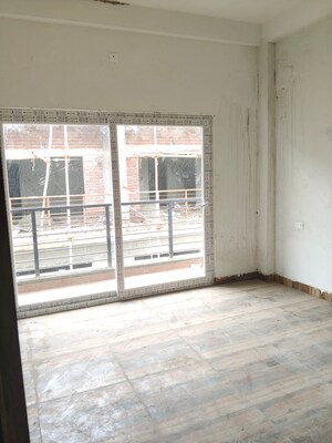 Room in 3 BHK Villa at Khodna Kalan – for Sale